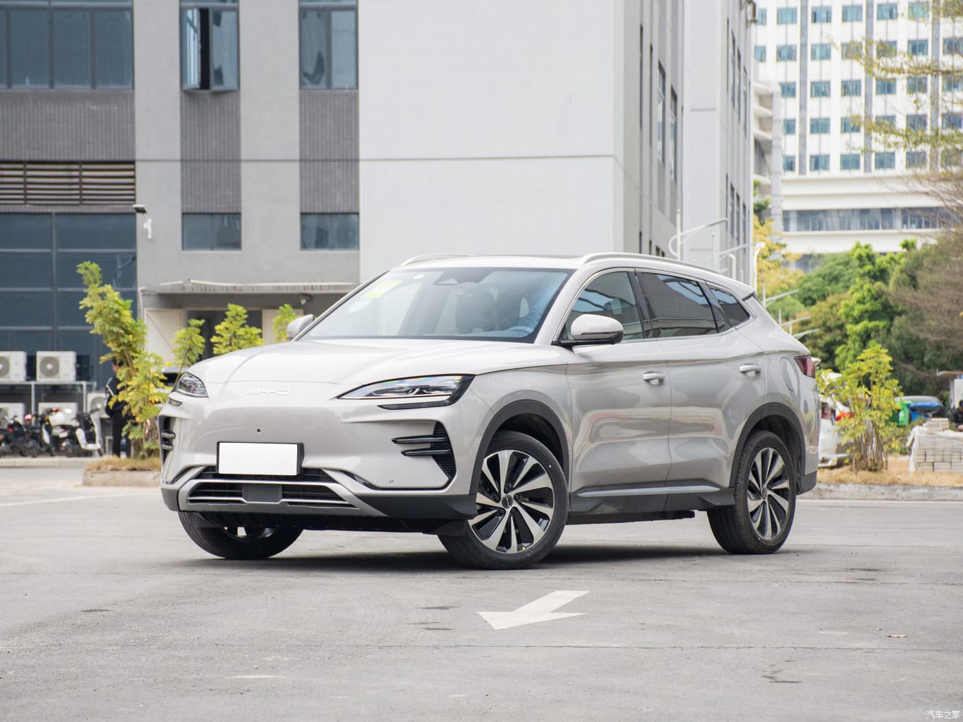 24MY_BYD_Song_PLUS_EV_520km_Premium